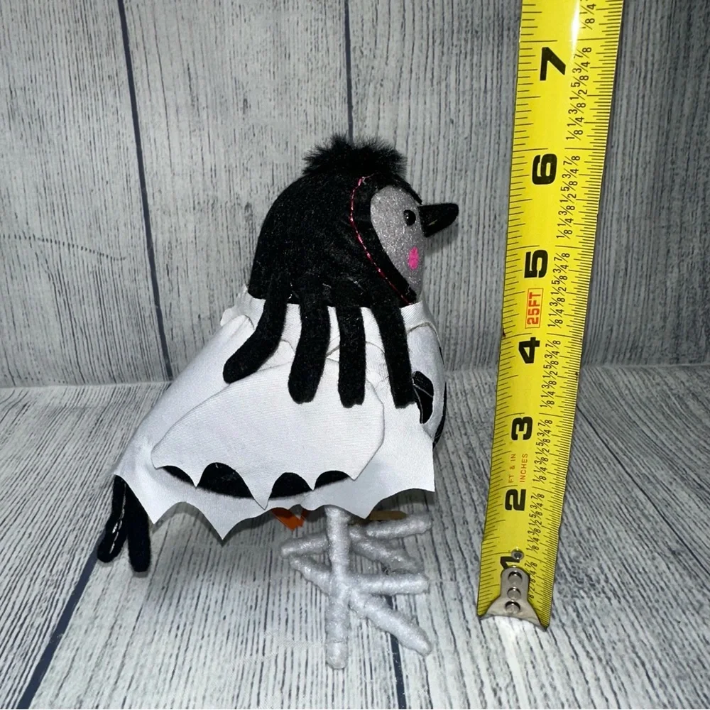 Hyde & Eek! Featherly Friends Skitter Spider Bird Target Halloween 2024